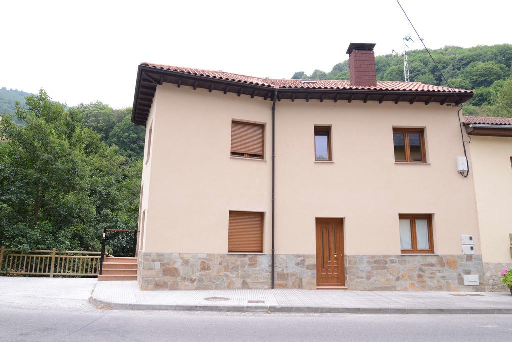 Apartamentos El Rincon De Limes Cangas De Narcea Kamer foto