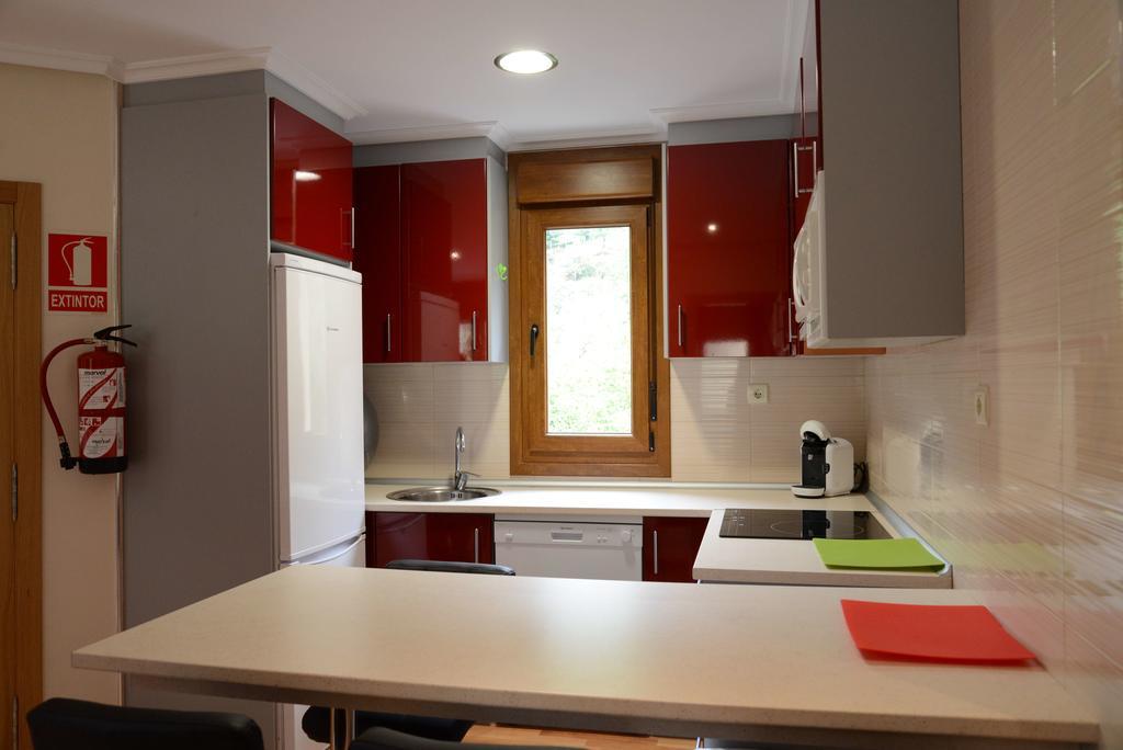 Apartamentos El Rincon De Limes Cangas De Narcea Kamer foto